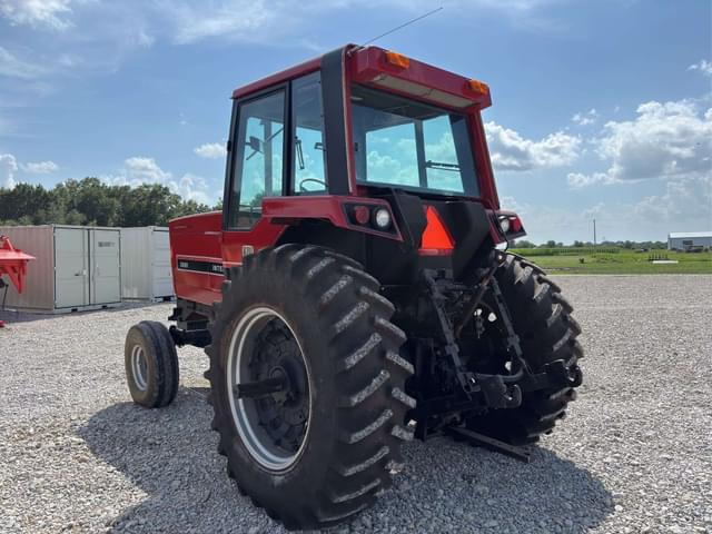 Image of International Harvester 3688 equipment image 3