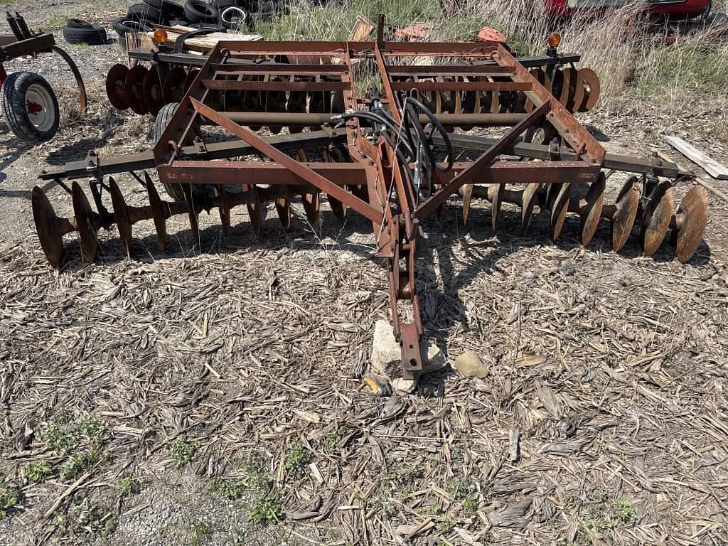 Image of International Harvester 370 Primary image