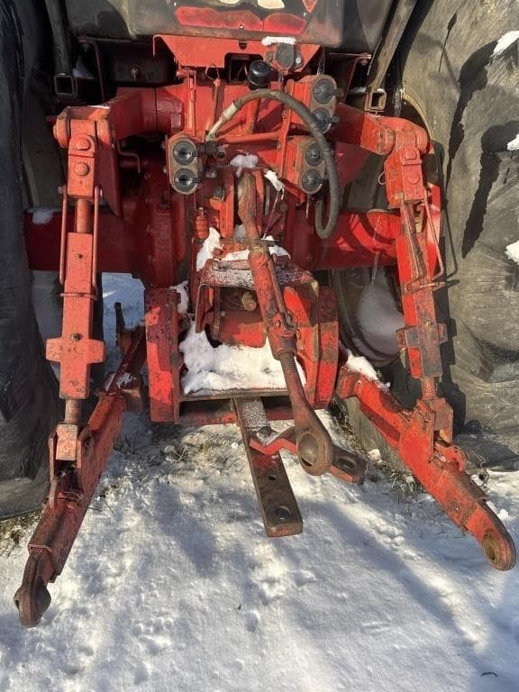 Image of International Harvester 3788 equipment image 4
