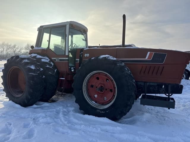 Image of International Harvester 3788 equipment image 2