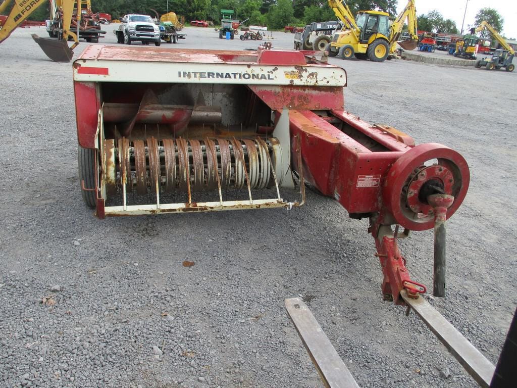 Main image International Harvester 430