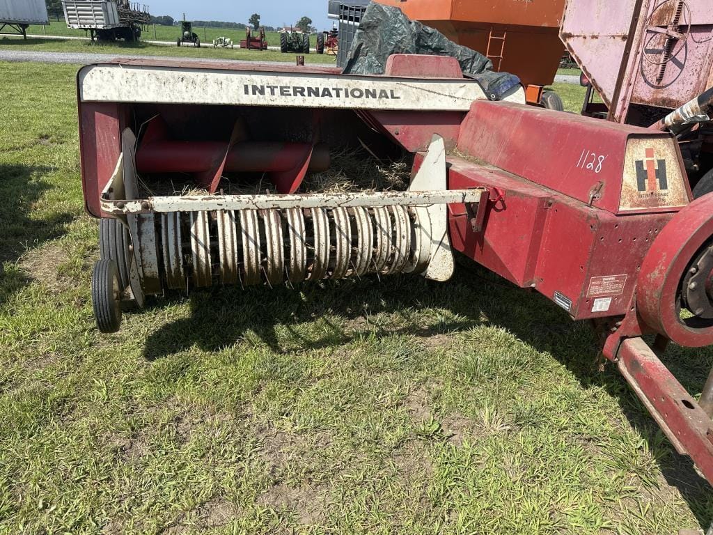 Main image International Harvester 430