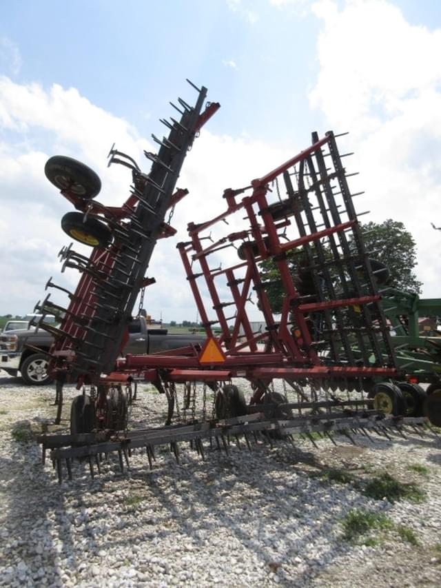 Image of International Harvester 4300 equipment image 4