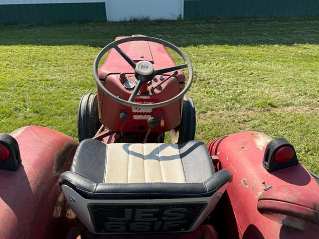 Image of International Harvester 434 equipment image 1