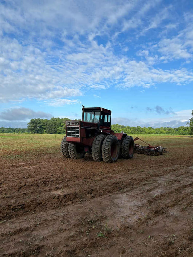 Image of International Harvester 4386 equipment image 2