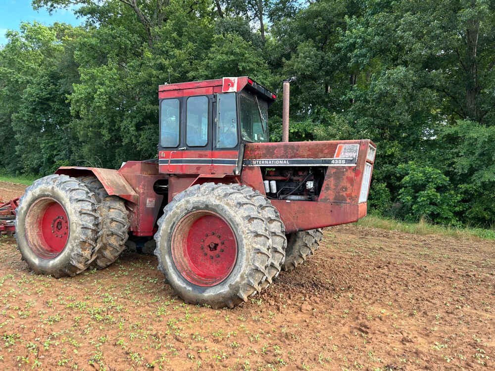 Image of International Harvester 4386 Primary image