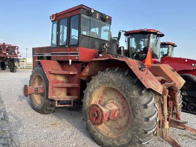 Image of International Harvester 4386 equipment image 4