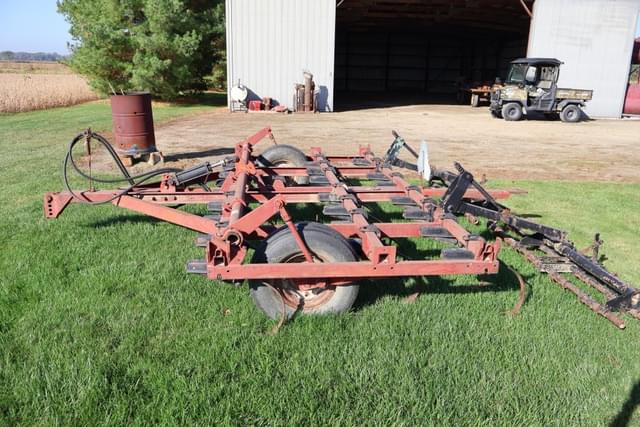 Image of International Harvester 45 equipment image 3