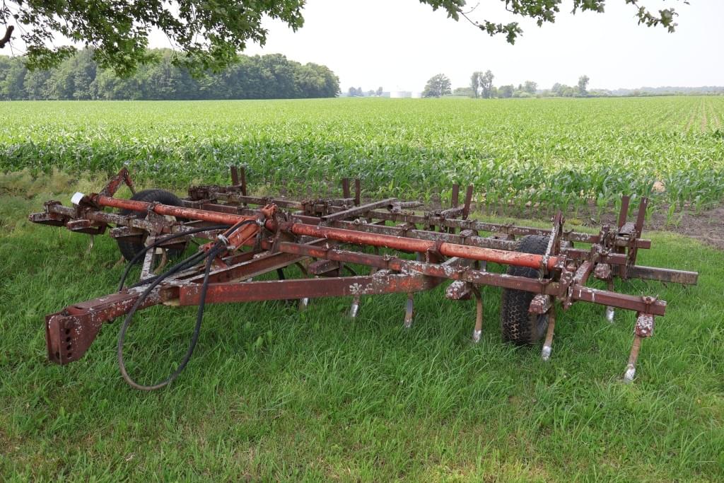 Image of International Harvester 45 Image 0