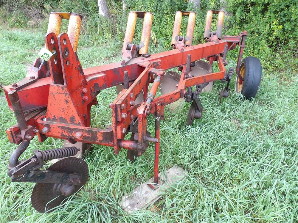 Image of International Harvester 450 Primary image