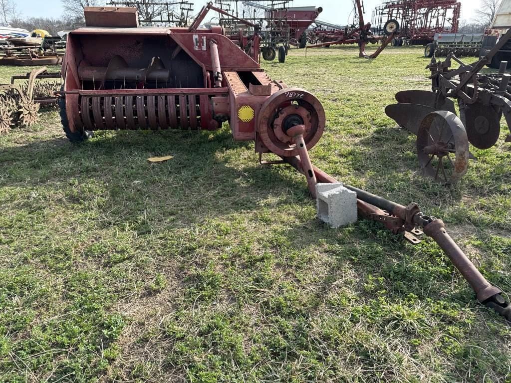 Main image International Harvester 46