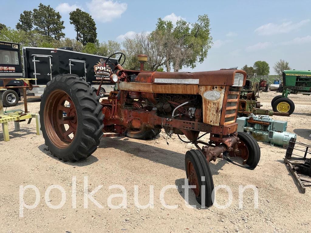 Main image International Harvester 460