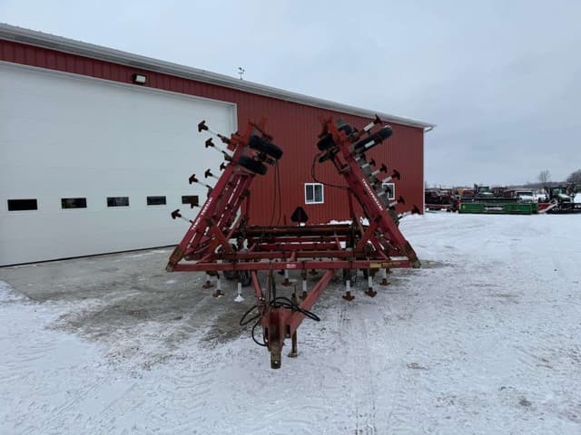 Image of International Harvester 4600 equipment image 2