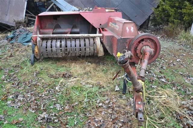 Image of International Harvester 47 equipment image 3