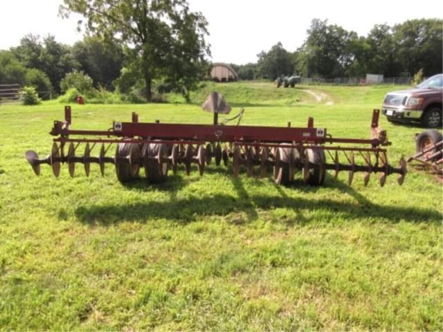Image of International Harvester 470 equipment image 2