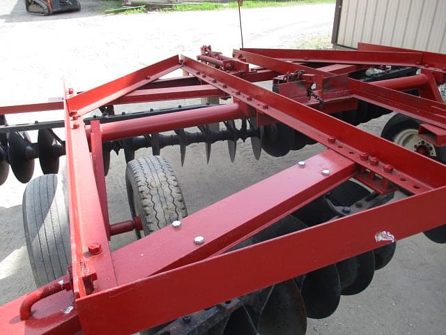 Image of International Harvester 470 equipment image 1