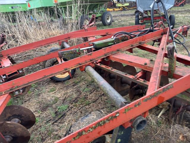 Image of International Harvester 470 equipment image 4
