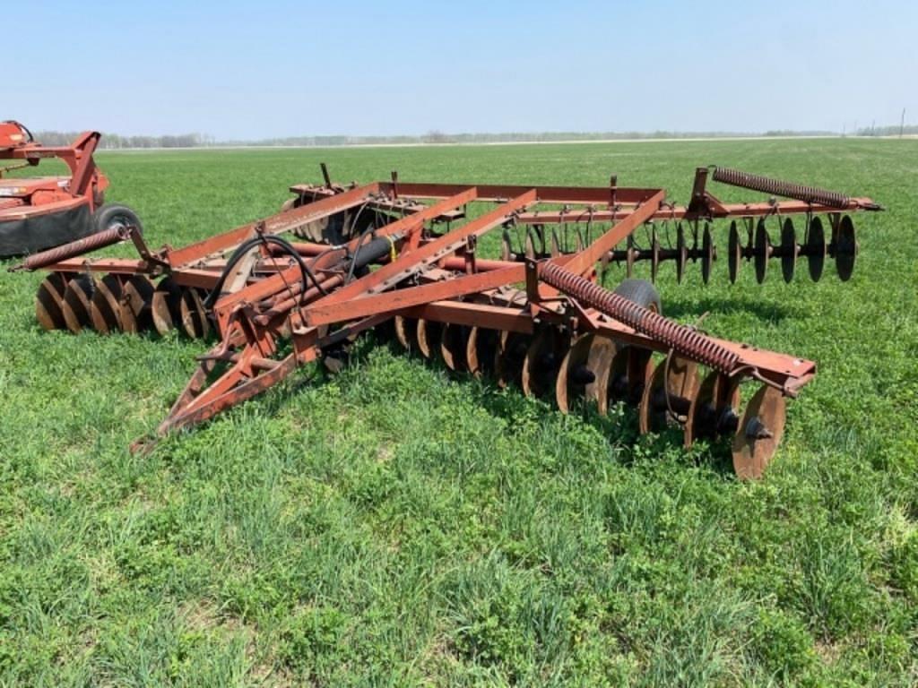 Image of International Harvester 470 Primary image