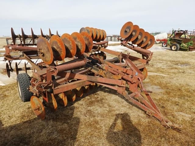 Image of International Harvester 470 equipment image 1