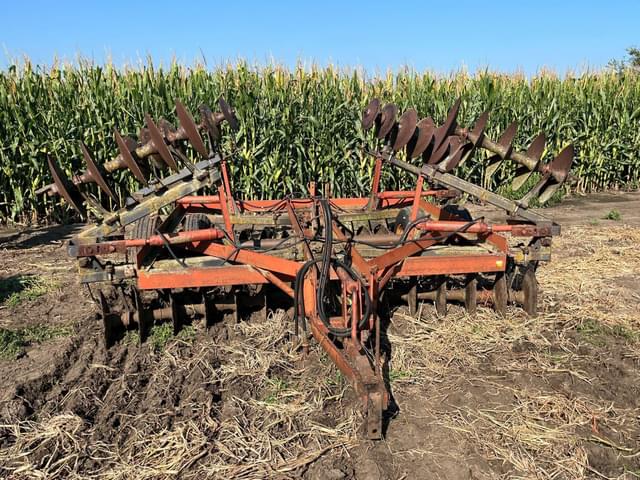 Image of International Harvester 475 equipment image 4