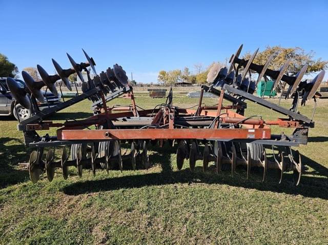 Image of International Harvester 475 equipment image 4