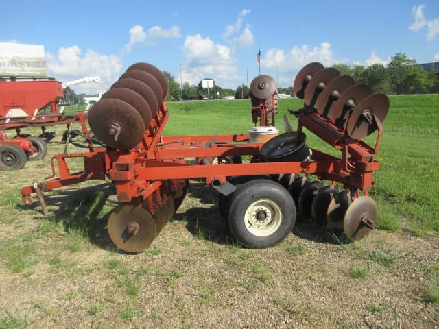 Image of International Harvester 475 equipment image 2