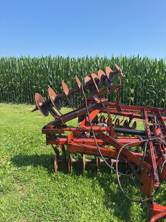 Image of International Harvester 475 equipment image 2