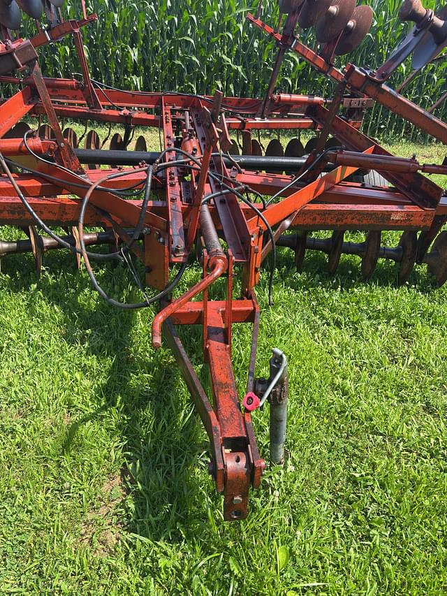 Image of International Harvester 475 equipment image 4