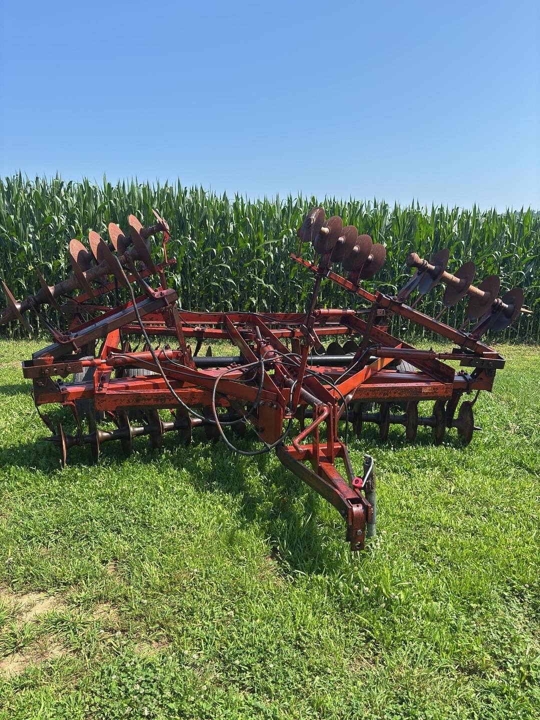 Image of International Harvester 475 Primary image
