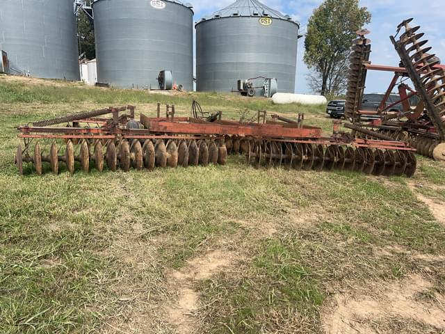 Image of International Harvester 480 equipment image 2