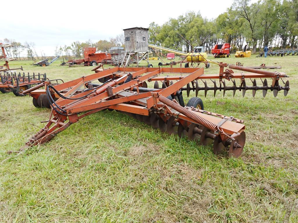 Image of International Harvester 480 Primary image