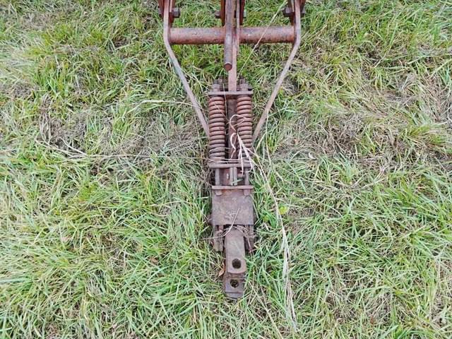 Image of International Harvester 480 equipment image 4