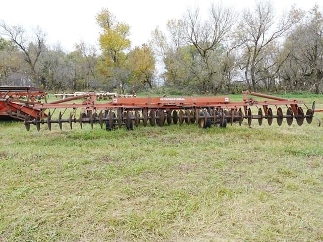 Image of International Harvester 480 equipment image 3