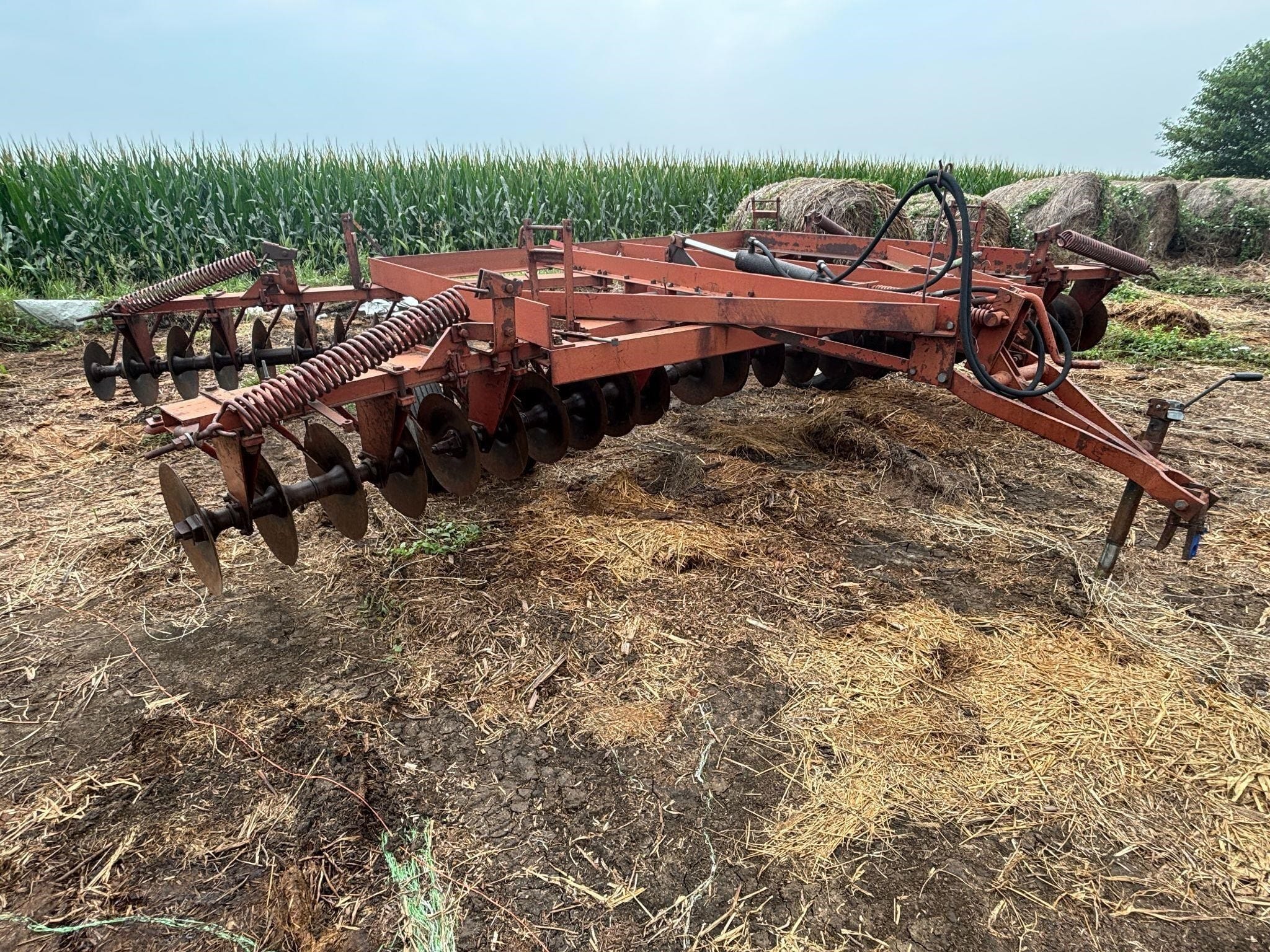 International Harvester 480 Equipment Image0