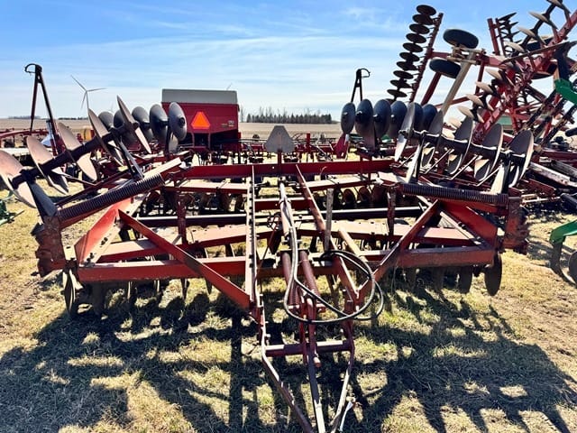 International Harvester 480 Equipment Image0