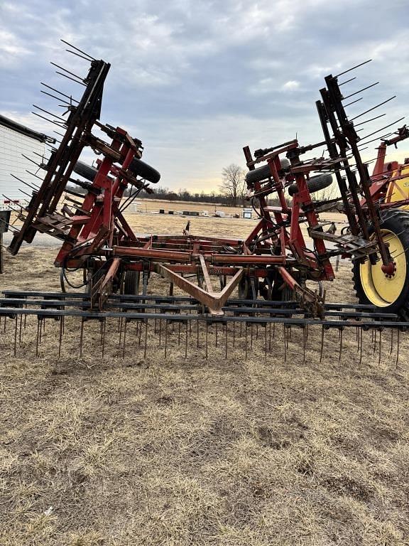 Image of International Harvester 4800 equipment image 2