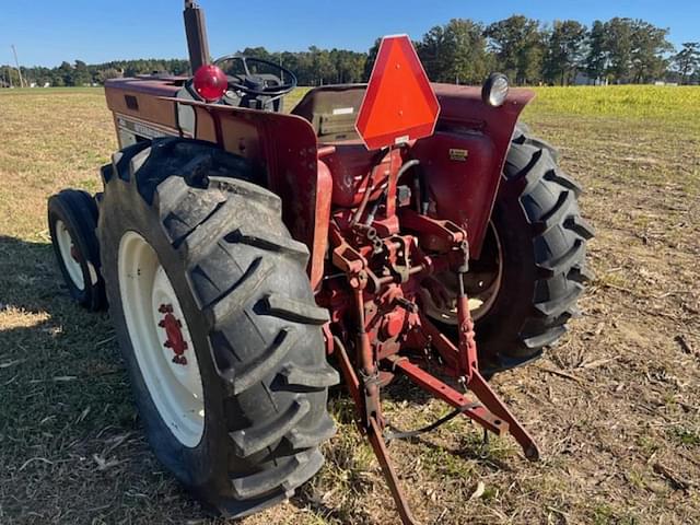 Image of International Harvester 484 equipment image 4