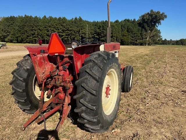 Image of International Harvester 484 equipment image 2