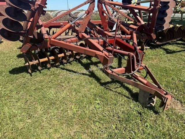 Image of International Harvester 490 equipment image 1