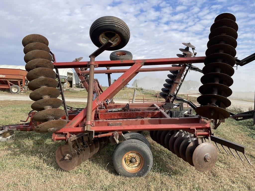 Image of International Harvester 490 Primary image