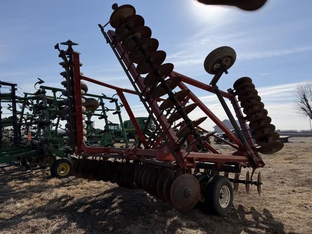 Image of International Harvester 490 equipment image 2