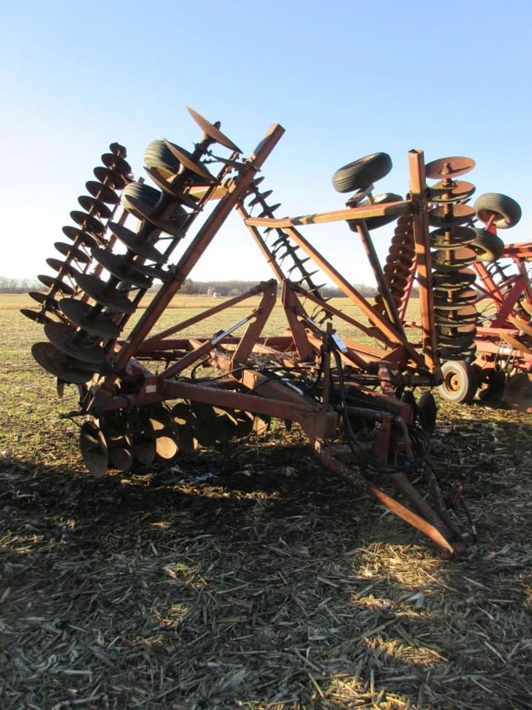 Image of International Harvester 490 Primary image