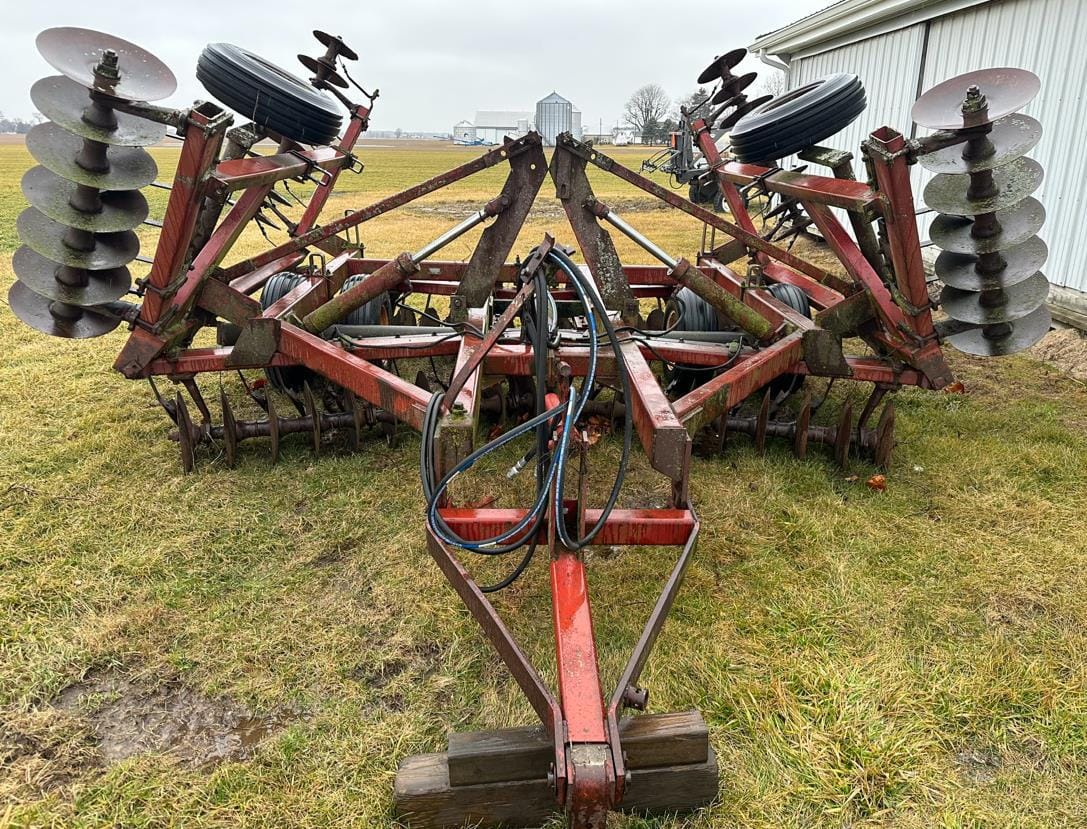 Main image International Harvester 490