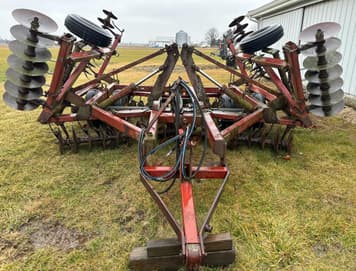 Main image International Harvester 490