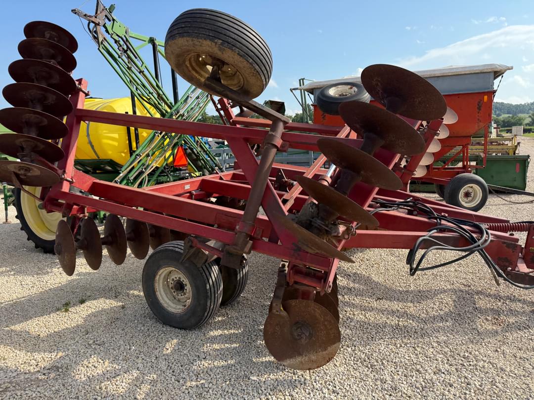 Image of International Harvester 490 Primary image