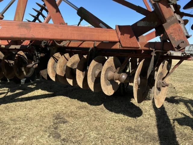 Image of International Harvester 490 equipment image 3