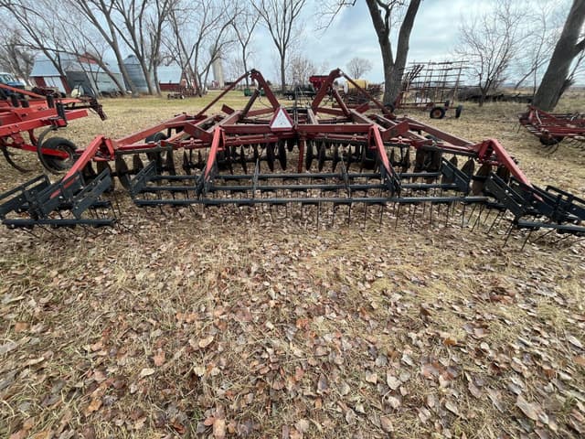 Image of International Harvester 490 equipment image 1
