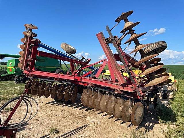 Image of International Harvester 490 equipment image 4