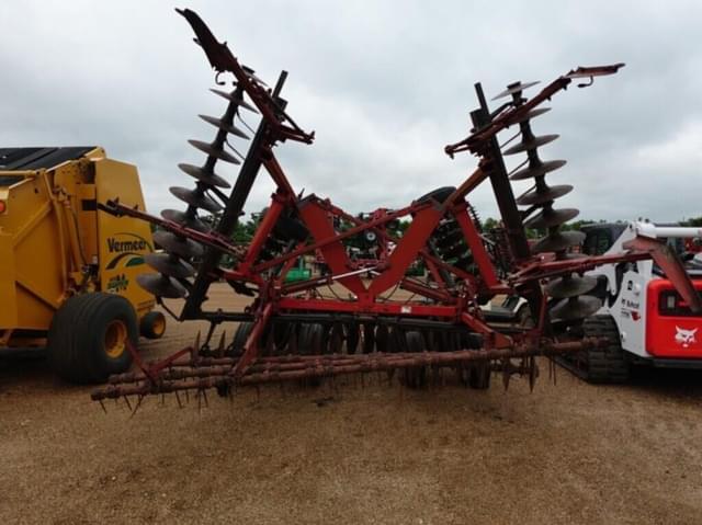 Image of International Harvester 496 equipment image 3