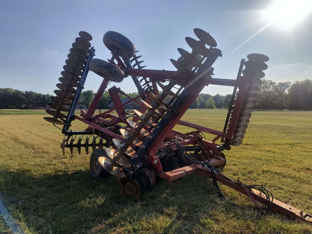 Image of International Harvester 496 Image 0